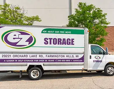 Interior of EZ Storage and storage units at Farmingtonhill, MI location