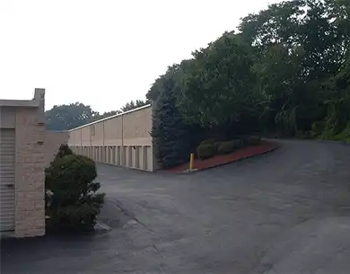 Exterior view of EZ Storage storage units at Green Tree, PA location